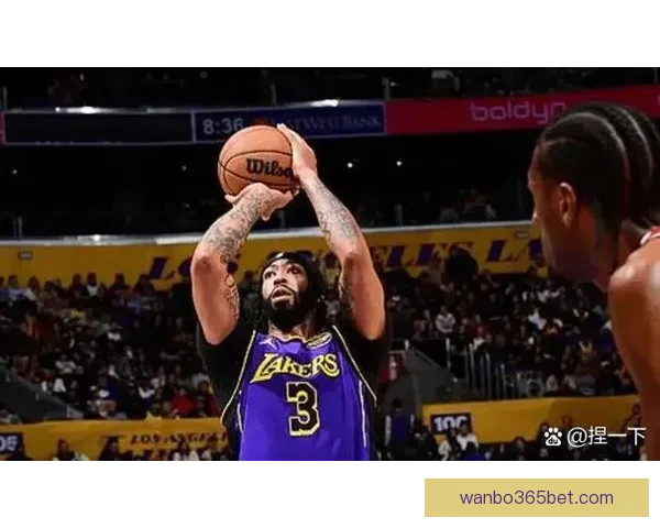 詹姆斯迎历史性里程碑出战湖人魔术创NBA出场纪录