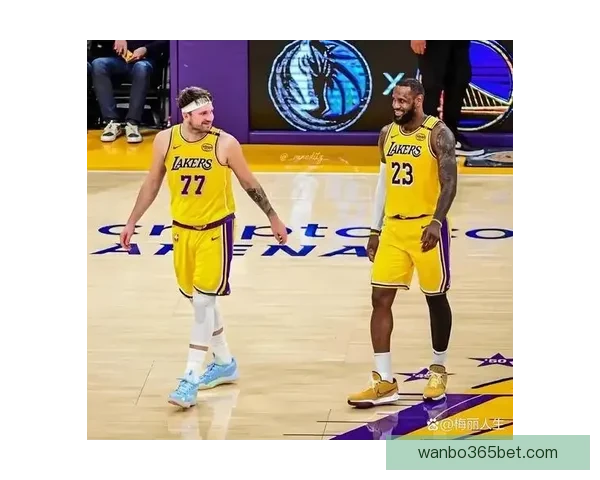 东契奇40分准三双创纪录力压詹姆斯全场最佳无詹姆斯难以取胜