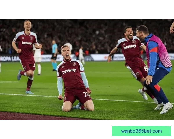 破解西汉姆联进球难题的意外策略 提升攻击力的创新方案与战术调整